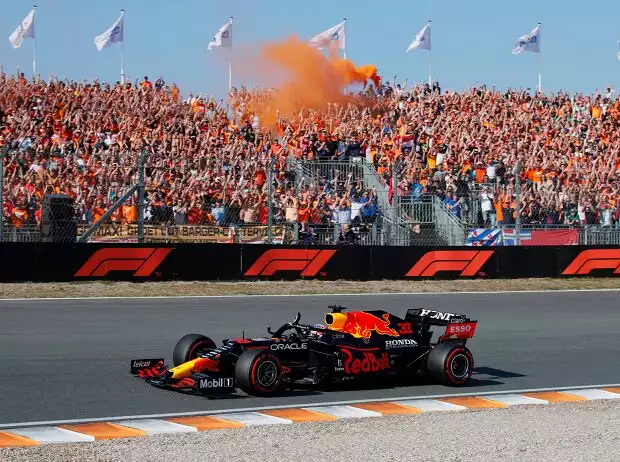 Max Verstappen Titel-Bild zur News: Max Verstappen