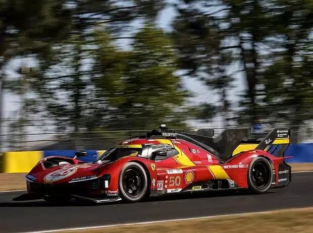 Antonio Fuoco fuhr für Ferrari auf die provisorische Poleposition Titel-Bild zur News: Antonio Fuoco fuhr für Ferrari auf die provisorische Poleposition