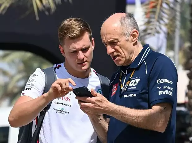 Mick Schumacher, Franz Tost Titel-Bild zur News: Mick Schumacher, Franz Tost