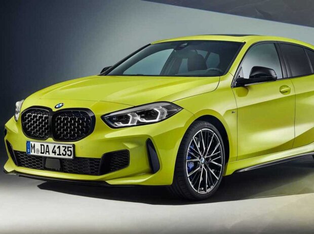 Titel-Bild zur News: 2022 BMW M135i xDrive