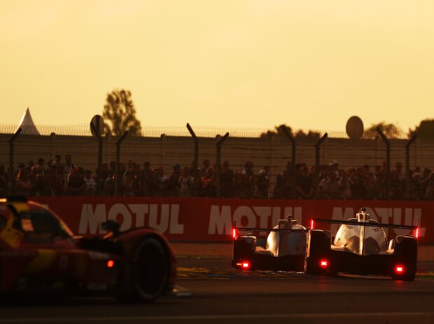 Titel-Bild zur News: Renn-Action bei den 24h Le Mans 2023