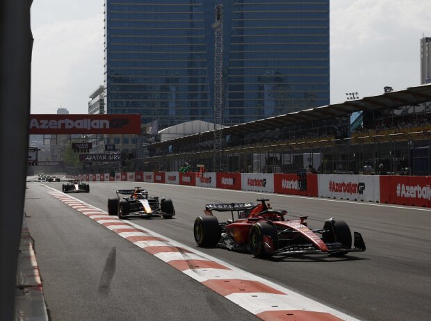 Renn-Action beim GP Aserbaidschan 2023 in Baku