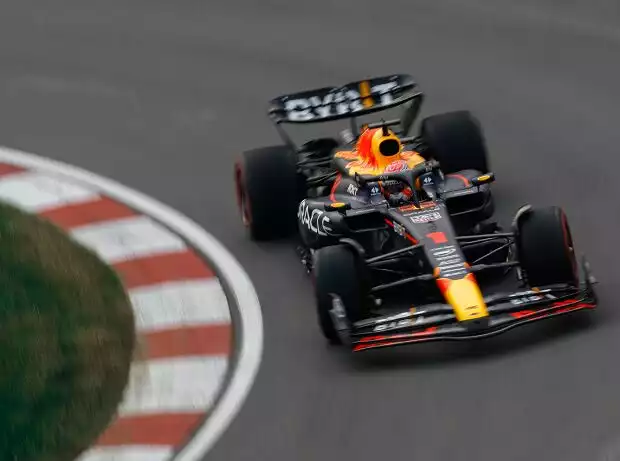 Max Verstappen (Red Bull RB19) beim Training zum Formel-1-Rennen in Montreal 2023 Titel-Bild zur News: Max Verstappen (Red Bull RB19) beim Training zum Formel-1-Rennen in Montreal 2023