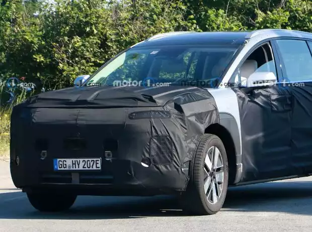 Hyundai Ioniq 7 Erlkönig Titel-Bild zur News: Hyundai Ioniq 7 Erlkönig