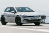 Bild zum Inhalt: VW T-Roc (2025) dreht erste Testrunden im Golf-Outfit