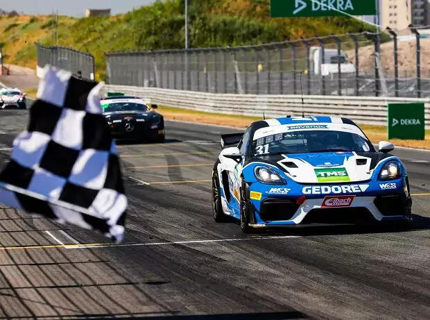 David Jahn und Jannes Fittje feierten am Samstag in Zandvoort den Sieg Titel-Bild zur News: David Jahn und Jannes Fittje feierten am Samstag in Zandvoort den Sieg