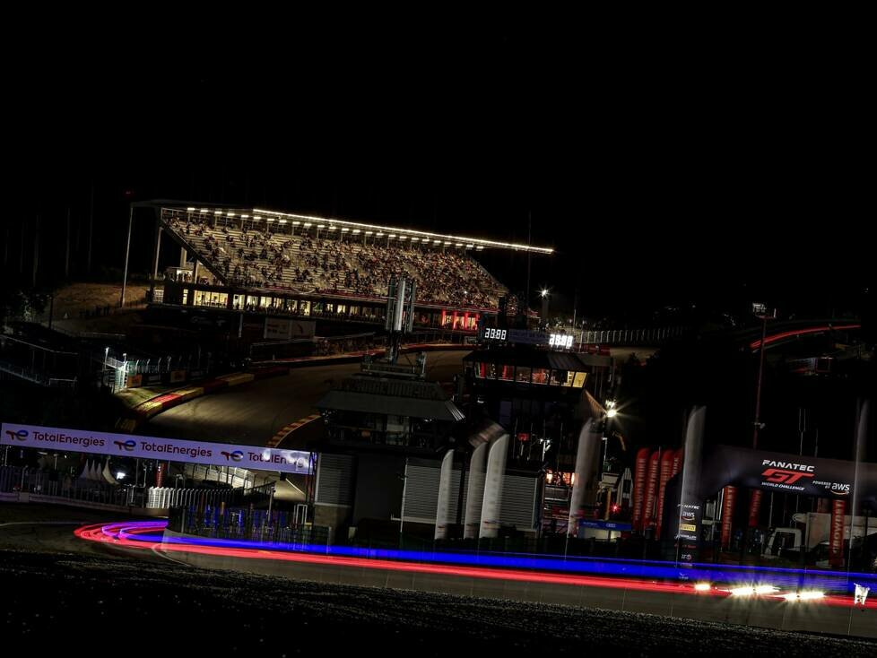 24h Spa-Francorchamps, Langzeitbelichtung, Panorama