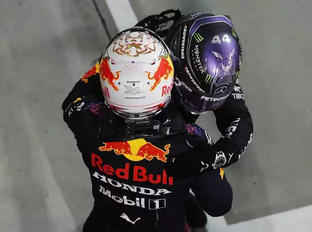 Lewis Hamilton, Max Verstappen Titel-Bild zur News: Lewis Hamilton, Max Verstappen