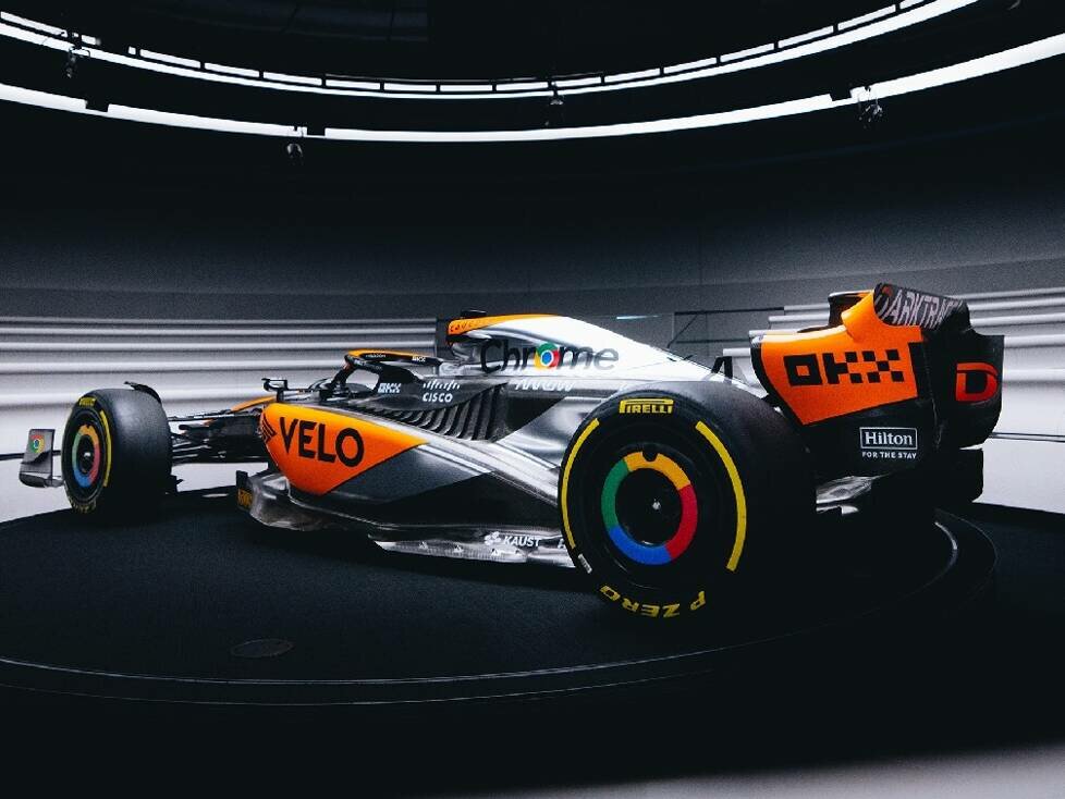 McLaren MCL60 im Chrom-Look
