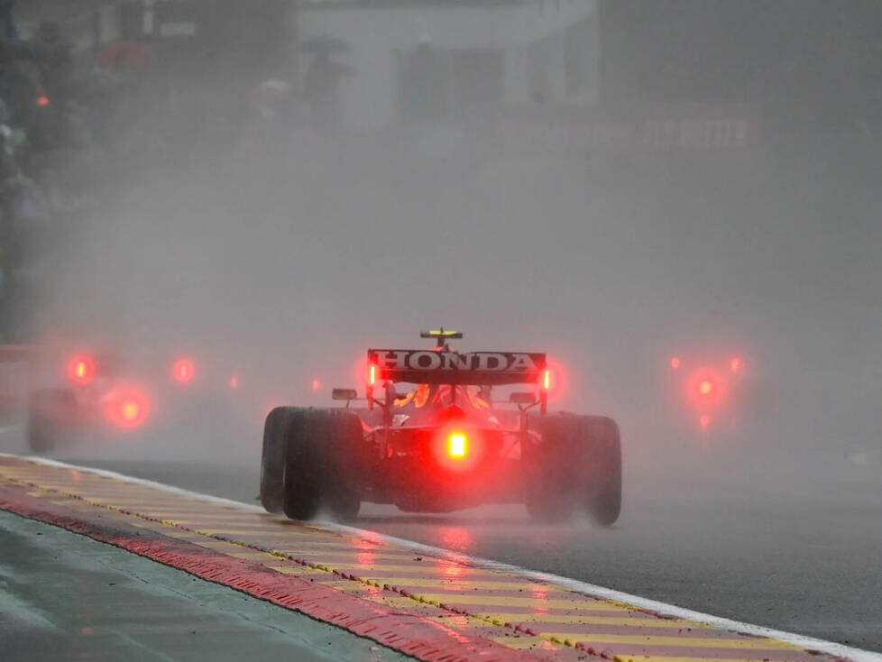Sergio Perez (Red Bull) beim Formel-1-Rennen in Belgien 2021