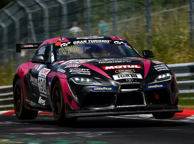 Ein Sponsor von Teichmann Racing lässt wegen der fehlenden Planungssicherheit Dampf ab Titel-Bild zur News: Ein Sponsor von Teichmann Racing lässt wegen der fehlenden Planungssicherheit Dampf ab