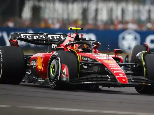 Carlos Sainz beim Formel-1-Rennen in Silverstone 2023 Titel-Bild zur News: Carlos Sainz beim Formel-1-Rennen in Silverstone 2023