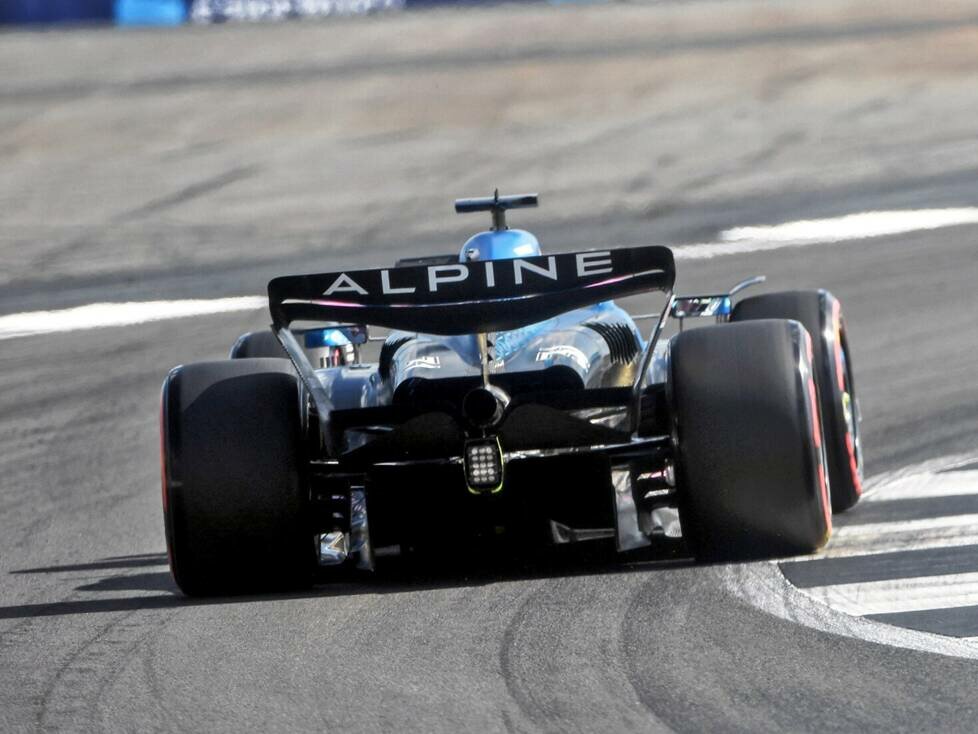 Esteban Ocon, James Sutton