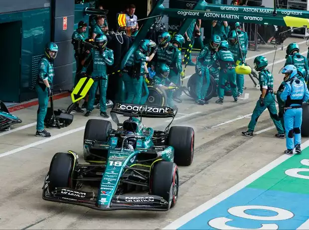 Lance Stroll (Aston Martin AMR23) beim Formel-1-Rennen in Silverstone 2023 Titel-Bild zur News: Lance Stroll (Aston Martin AMR23) beim Formel-1-Rennen in Silverstone 2023