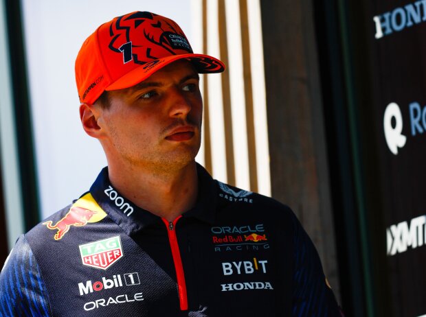 Titel-Bild zur News: Max Verstappen (Red Bull) vor dem Formel-1-Rennen in Budapest 2023