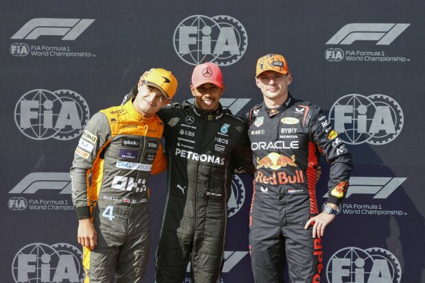 Lando Norris Lewis Hamilton Max Verstappen McLaren McLaren F1Mercedes Mercedes F1Red Bull Red Bull F1 ~Lando Norris (McLaren), Lewis Hamilton (Mercedes) und Max Verstappen (Red Bull) ~ 