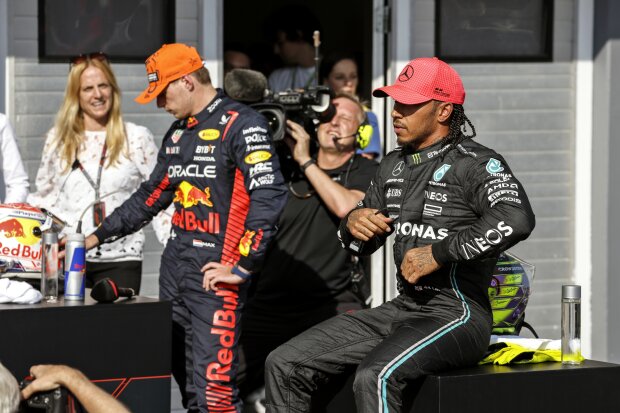 Max Verstappen Lewis Hamilton Red Bull Red Bull F1Mercedes Mercedes F1 ~Max Verstappen (Red Bull) und Lewis Hamilton (Mercedes) ~ 
