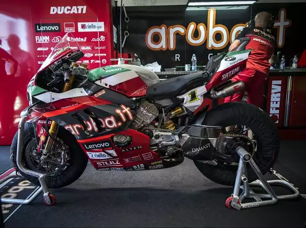 Ducati Panigale V4R Titel-Bild zur News: Ducati Panigale V4R