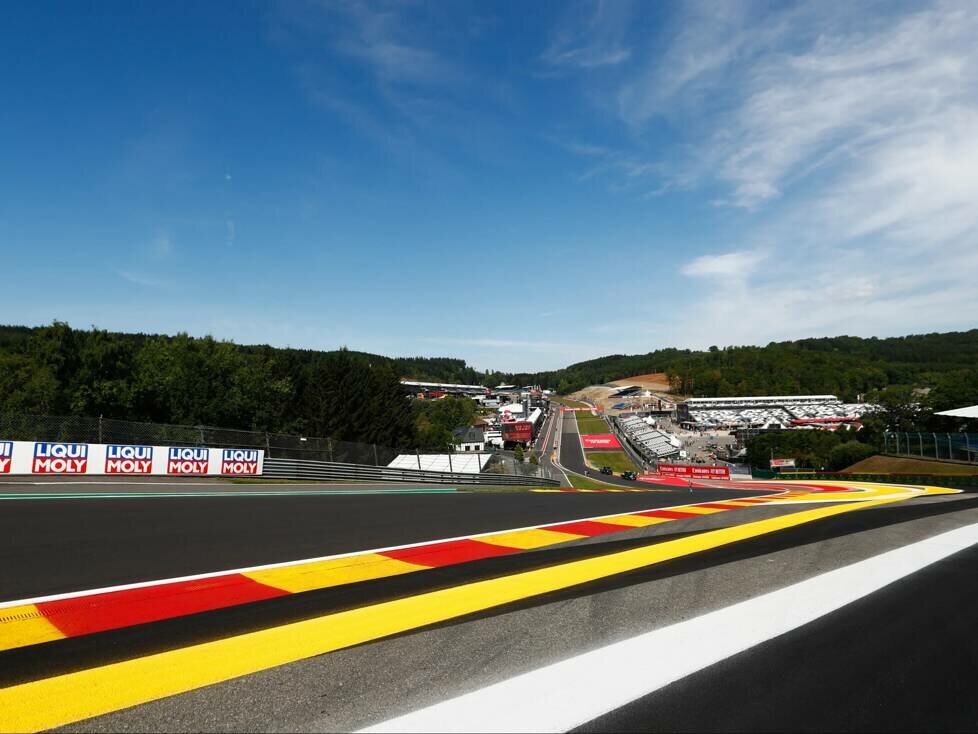 Raidillon, Eau Rouge