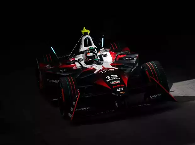 Antonio Felix da Costa im Porsche 99X Electric Titel-Bild zur News: Antonio Felix da Costa im Porsche 99X Electric