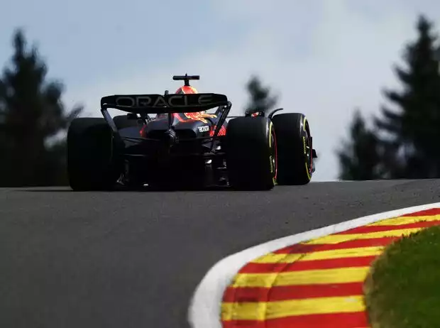 Max Verstappen (Red Bull RB19) beim Formel-1-Rennen in Belgien 2023 Titel-Bild zur News: Max Verstappen (Red Bull RB19) beim Formel-1-Rennen in Belgien 2023