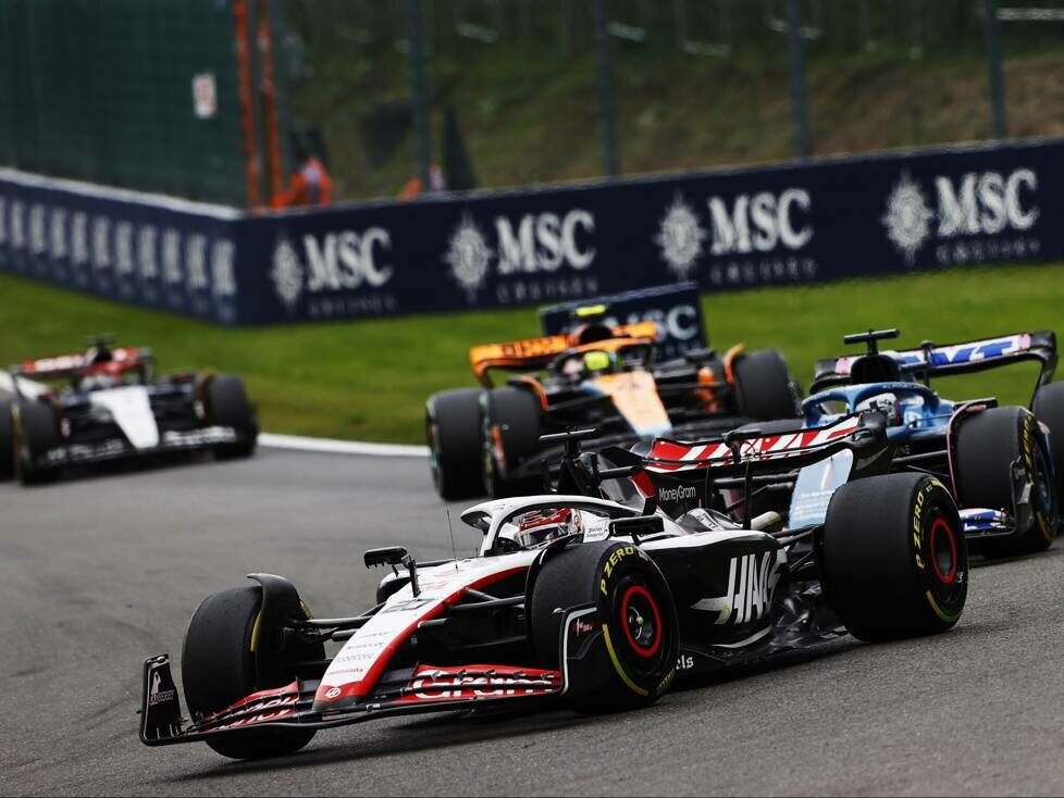 Kevin Magnussen, Esteban Ocon, Lando Norris