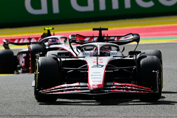 Kevin Magnussen Nico Hülkenberg Haas Haas F1 ~Kevin Magnussen (Haas) und Nico Hülkenberg (Haas) ~ 