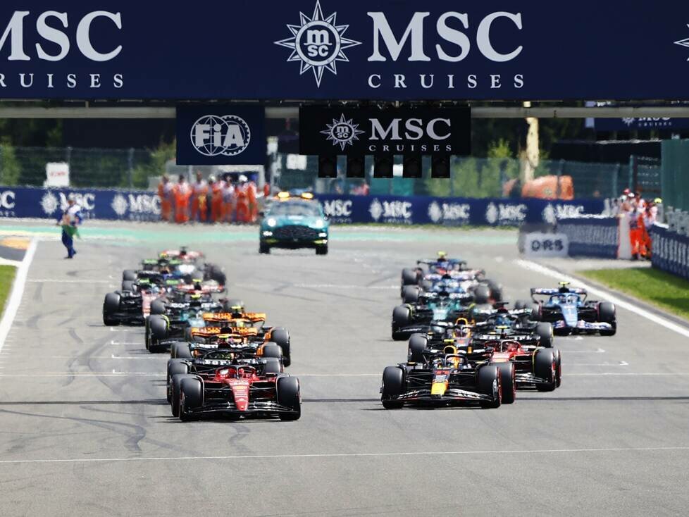 Charles Leclerc, Sergio Perez, Lewis Hamilton, Carlos Sainz, Oscar Piastri, Max Verstappen