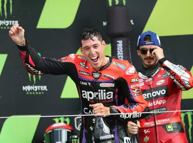 Aleix Espargaro, Francesco Bagnaia Titel-Bild zur News: Aleix Espargaro, Francesco Bagnaia