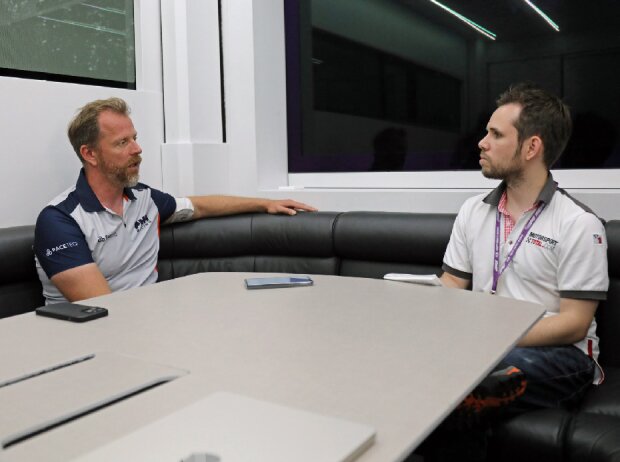 PHM-Teamchef Roland Rehfeld im Gespräch mit Motorsport-Total.com-Redakteur Norman Fischer