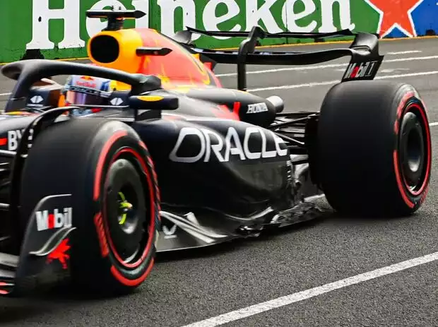 Offenes DRS am Red Bull RB19 von Max Verstappen in Australien 2023 Titel-Bild zur News: Offenes DRS am Red Bull RB19 von Max Verstappen in Australien 2023