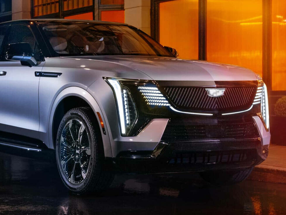 Cadillac Escalade IQ (2025)