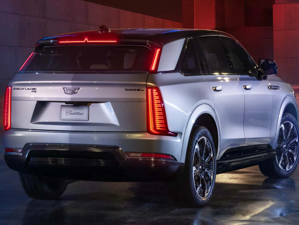 Cadillac Escalade IQ (2025)