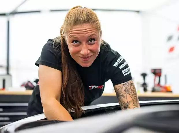 Teils monatelanger Dauerstress, doch Barbara Geibel liebt ihren Job Titel-Bild zur News: Teils monatelanger Dauerstress, doch Barbara Geibel liebt ihren Job