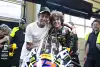 Bild zum Inhalt: Valentino Rossi will Marco Bezzecchi bei VR46 halten: "Entscheidung gefallen"