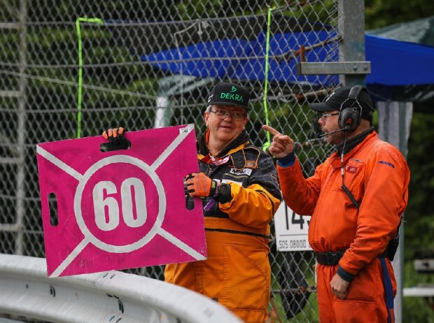 Sportwarte, Marschalls, Streckenposten, Nürburgring-Nordschleife Sportwarte, Marschalls, Streckenposten, Nürburgring-Nordschleife