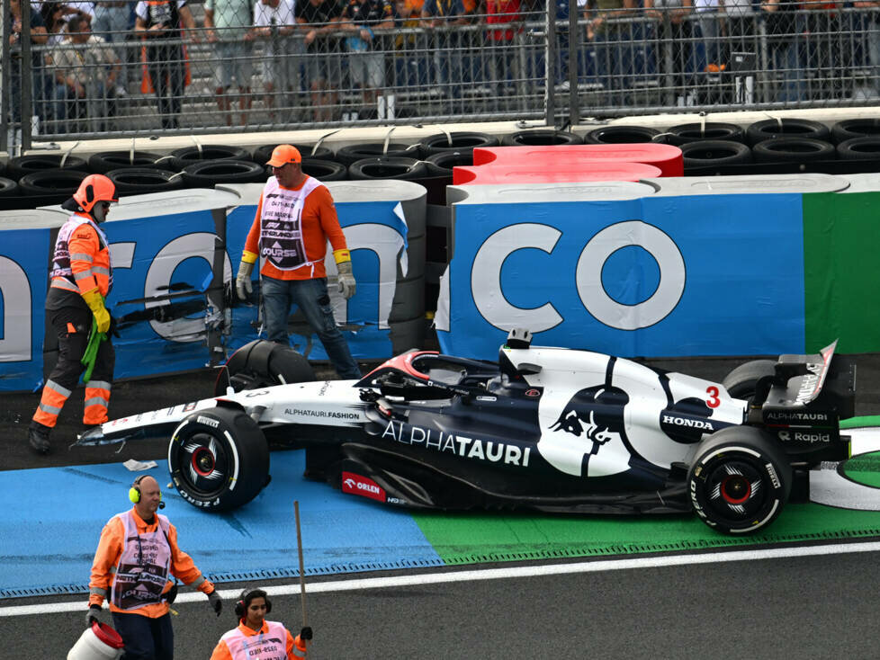 Der verunfallte AlphaTauri von Daniel Ricciardo beim Formel-1-Training in Zandvoort 2023