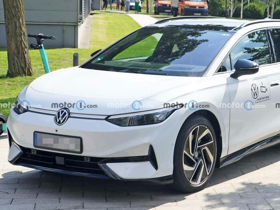 VW ID.7 Variant (2023) als Erlkönig