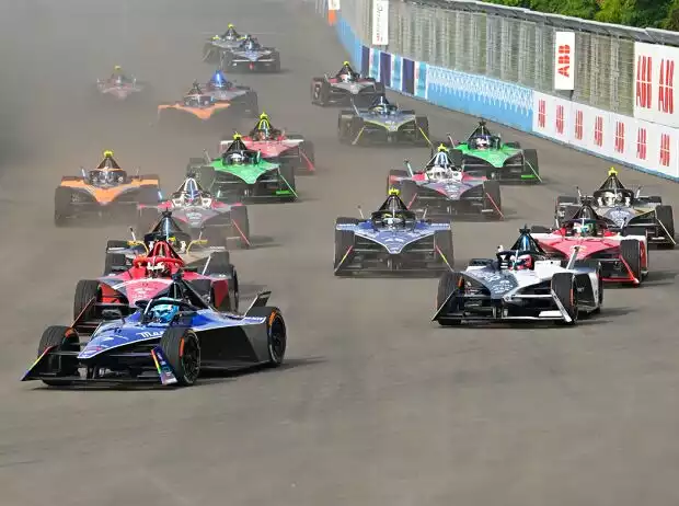 Start der Formel E 2023 in Jakarta Titel-Bild zur News: Start der Formel E 2023 in Jakarta