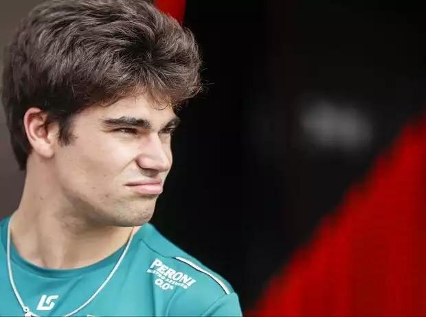 Lance Stroll (Aston Martin) vor dem Formel-1-Rennen in Monza 2023 Titel-Bild zur News: Lance Stroll (Aston Martin) vor dem Formel-1-Rennen in Monza 2023