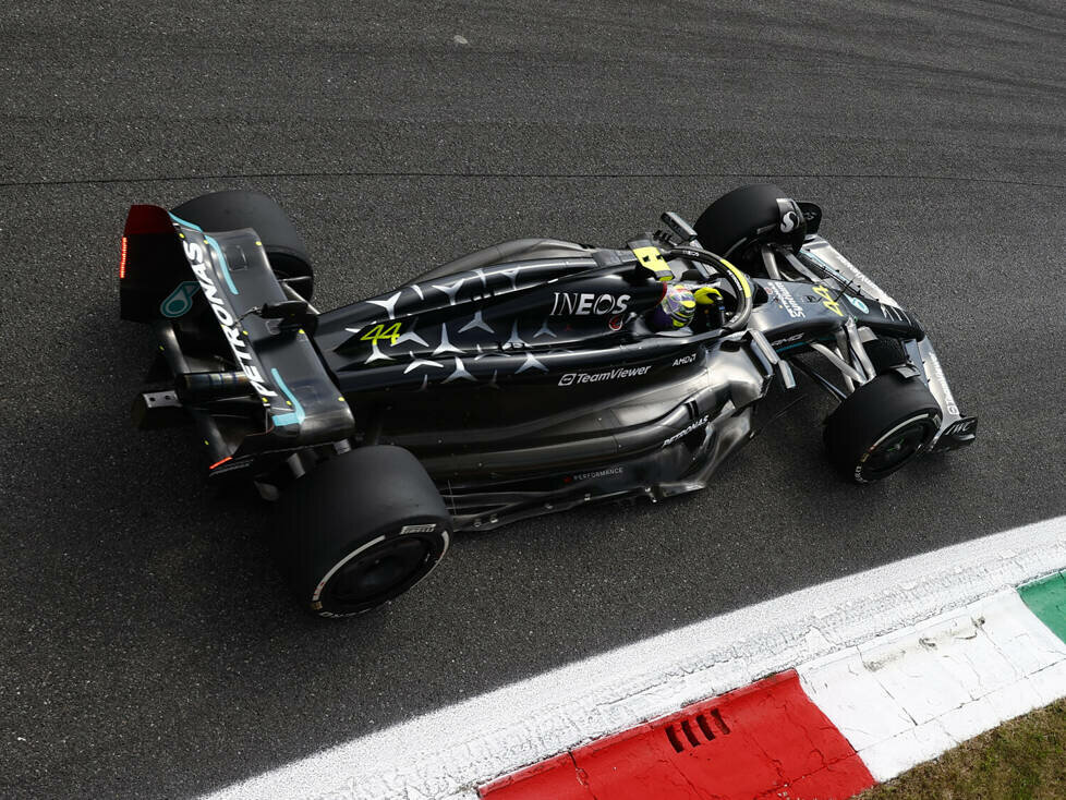 Lewis Hamilton (Mercedes W14) im Training zum Formel-1-Rennen in Monza 2023