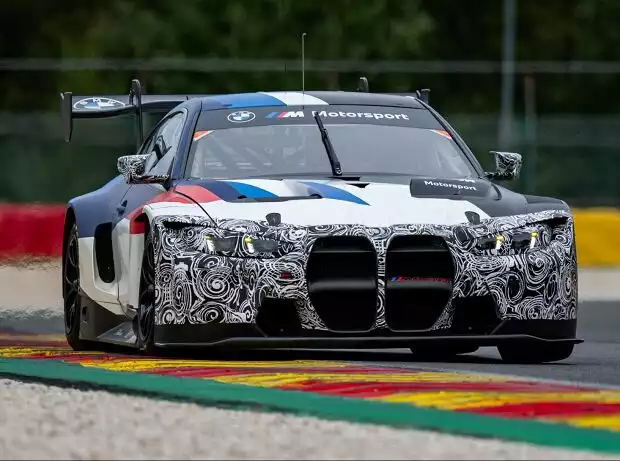 Der BMW M4 GT3 Evo zeigte sich in Spa erstmals der Öffentlichkeit Titel-Bild zur News: Der BMW M4 GT3 Evo zeigte sich in Spa erstmals der Öffentlichkeit