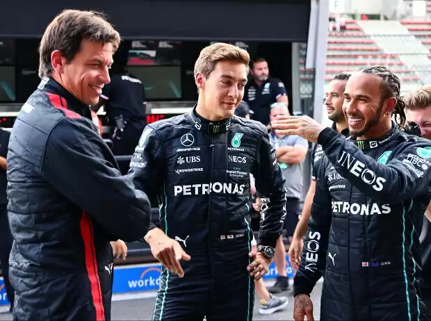 Toto Wolff, George Russell, Lewis Hamilton Titel-Bild zur News: Toto Wolff, George Russell, Lewis Hamilton