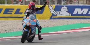 MotoE-Rennen 2 Barcelona: Torres stürzt! Casadei nach Sieg neuer WM-Leader