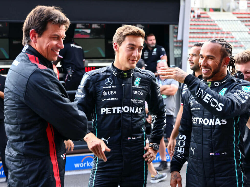 Toto Wolff, George Russell, Lewis Hamilton