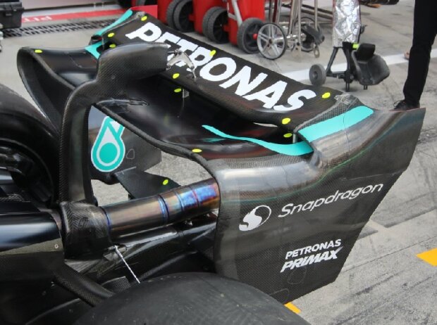 Heckflügel am Mercedes W14 beim Formel-1-Rennen in Monza 2023