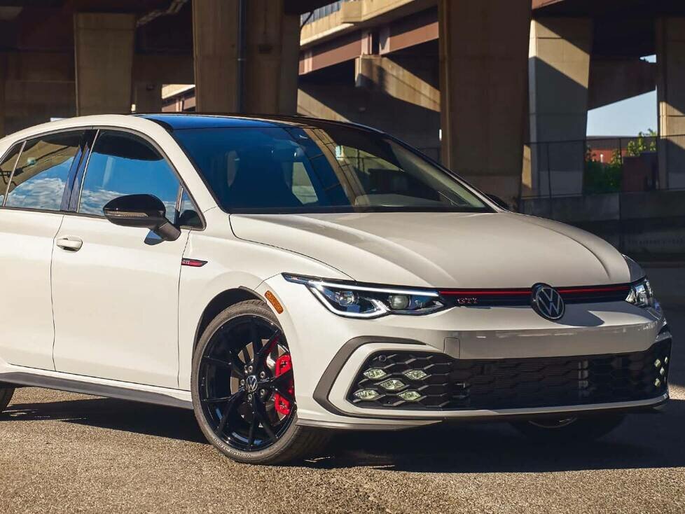Volkswagen Golf GTI 380 (2023)