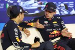 Sergio Perez (Red Bull) und Max Verstappen (Red Bull) 