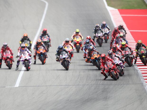 Start zum GP Katalonien 2023 in Barcelona: Francesco Bagnaia führt Start zum GP Katalonien 2023 in Barcelona: Francesco Bagnaia führt