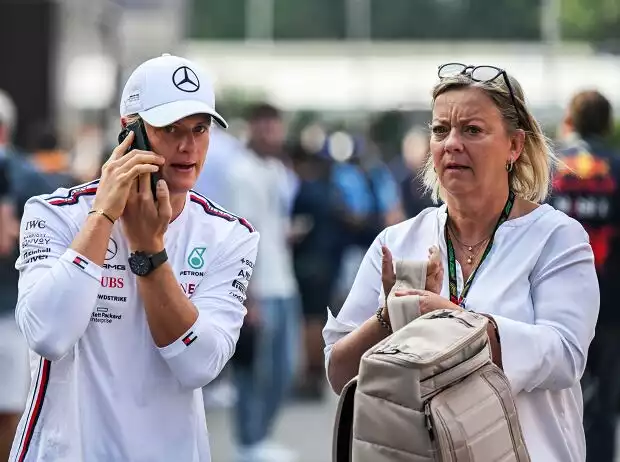 Mick Schumacher und Sabine Kehm Titel-Bild zur News: Mick Schumacher und Sabine Kehm